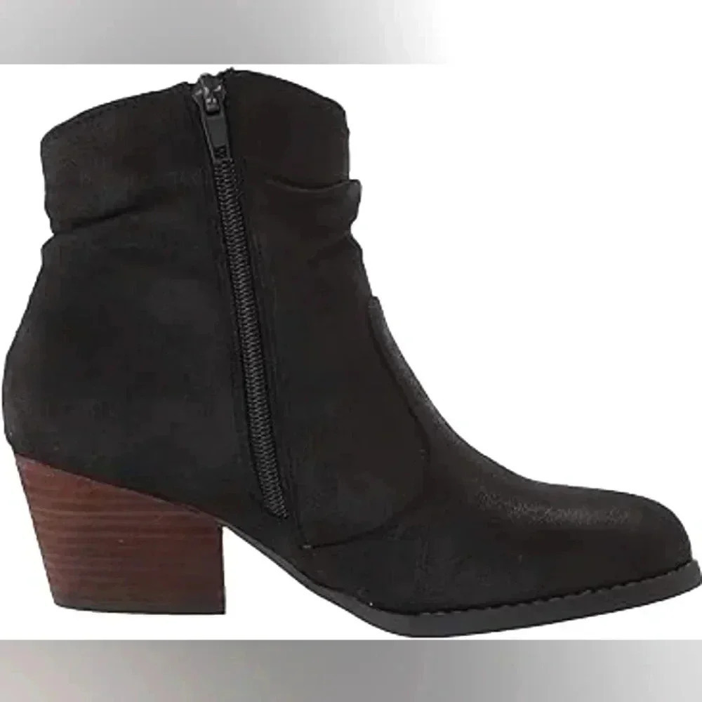 Bella Vita Woman's Helena Ankle Boots Short Size 7.5 black